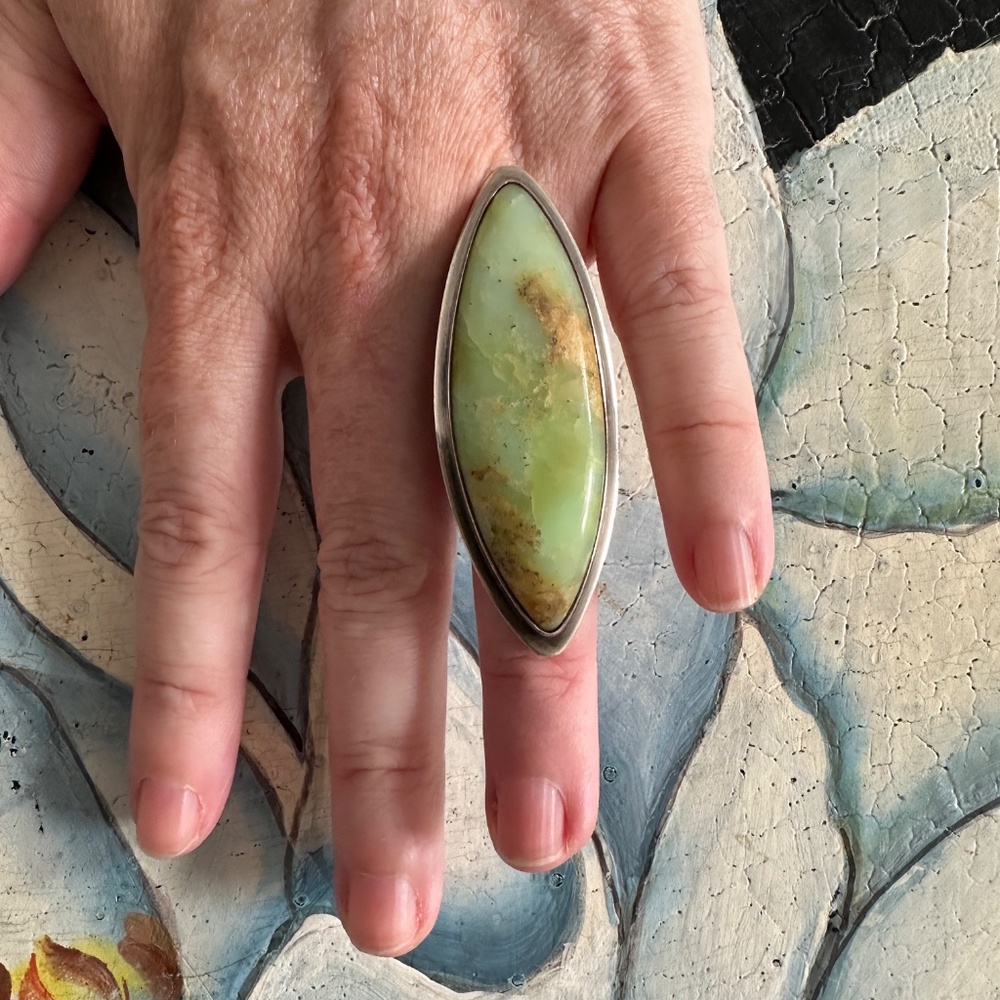 Peruvian Opal Cocktail Pale Green Sterling Silver Size 6 Statement Ring